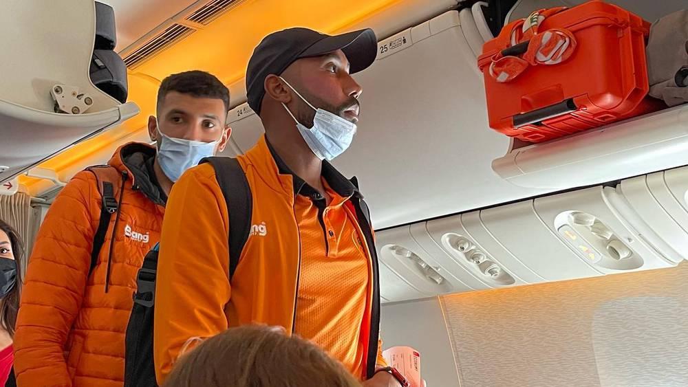 بعثة نهضة بركان تشد الرحال صوب تنزانيا تأهبا لمواجهة سيمبا في كأس الكونفدرالية