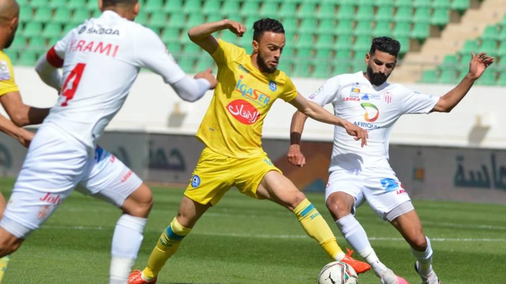 حسنية أكادير تلجأ للجامعة بعد غياب "أي رد" من نهضة الزمامرة بخصوص حضور الجمهور من عدمه في مباراة الكأس