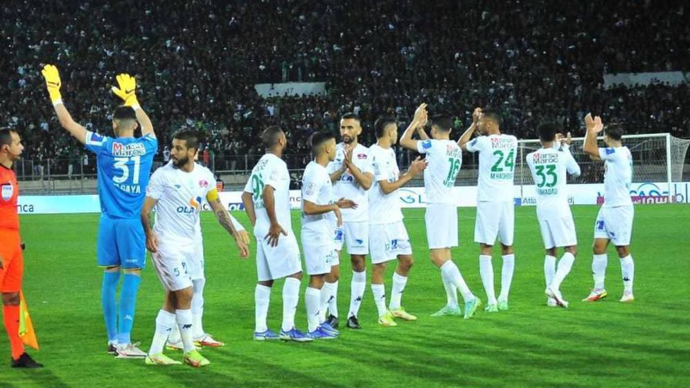 تشكيلة الرجاء الرسمية أمام حوريا الغيني.. فخر في حراسة المرمى وكوياتي يقود خط الهجوم رفقة متولي وأحداد