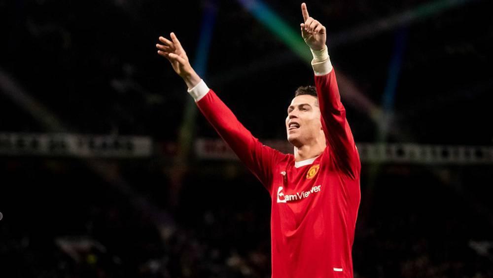 بتسجيله "هاتريك" في مرمى توتنهام.. رونالدو يصبح أفضل هداف في تاريخ كرة القدم بـ807 أهداف