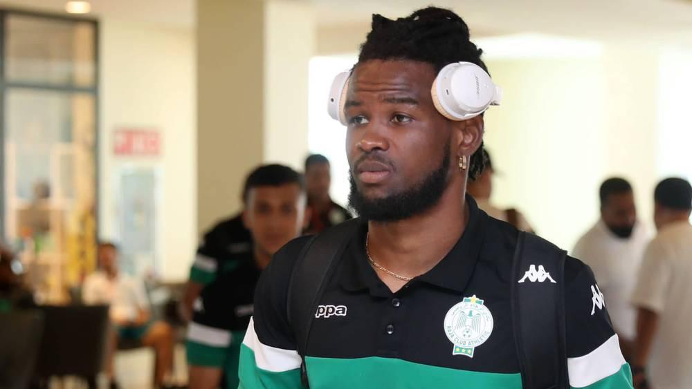 في مقدمتهم كوياطي وكابانغو ومدكور والعرجون .. 10 غيابات للرجاء أمام أمازولو الجنوب أفريقي