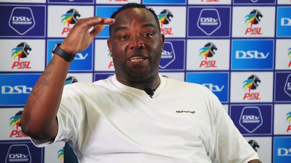 مدرب أمازولو "غاضبا" قبل مواجهة الرجاء: "نحن نعاني من ضعف النجاعة الهجومية ونضيع فرصا حتى صاحب الـ15 سنة سيسجلها"