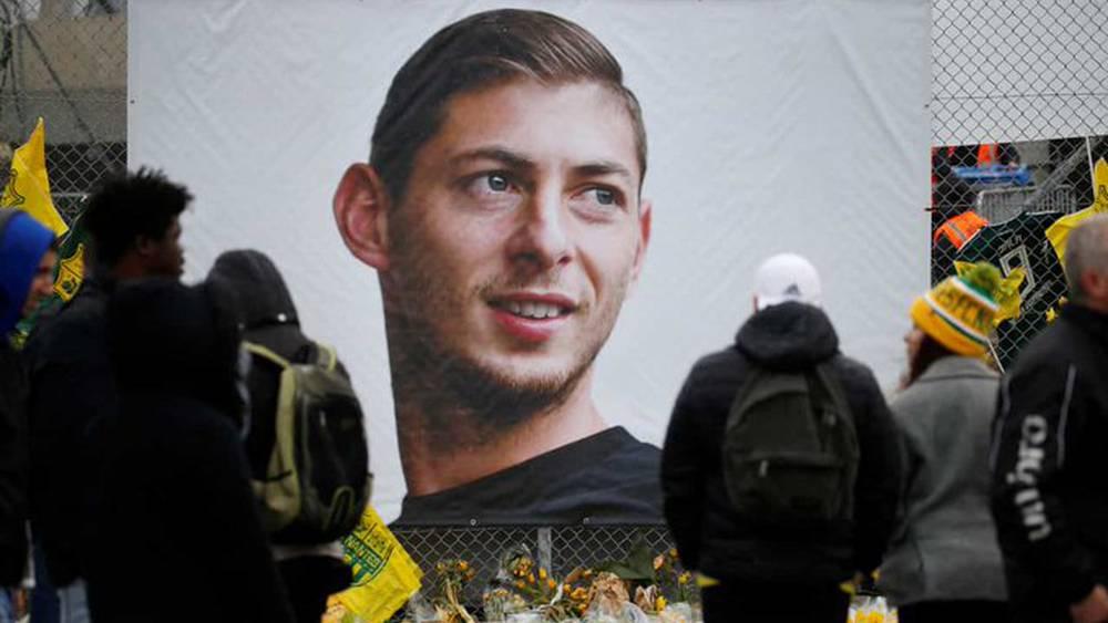 استنتاجات جديدة في قضية وفاة المهاجم الأرجنتيني إيمليانو سالا