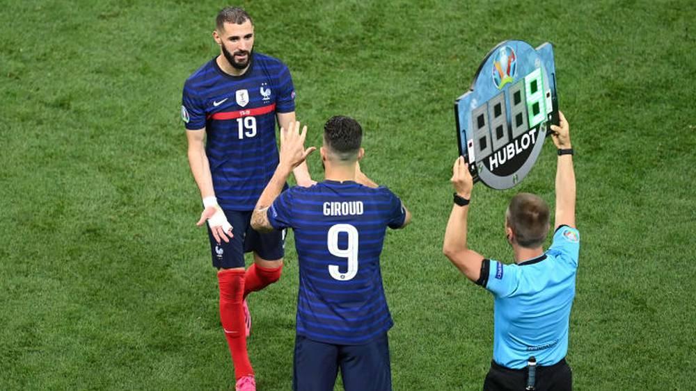 Olivier Giroud remplace Karim Benzema en équipe de France