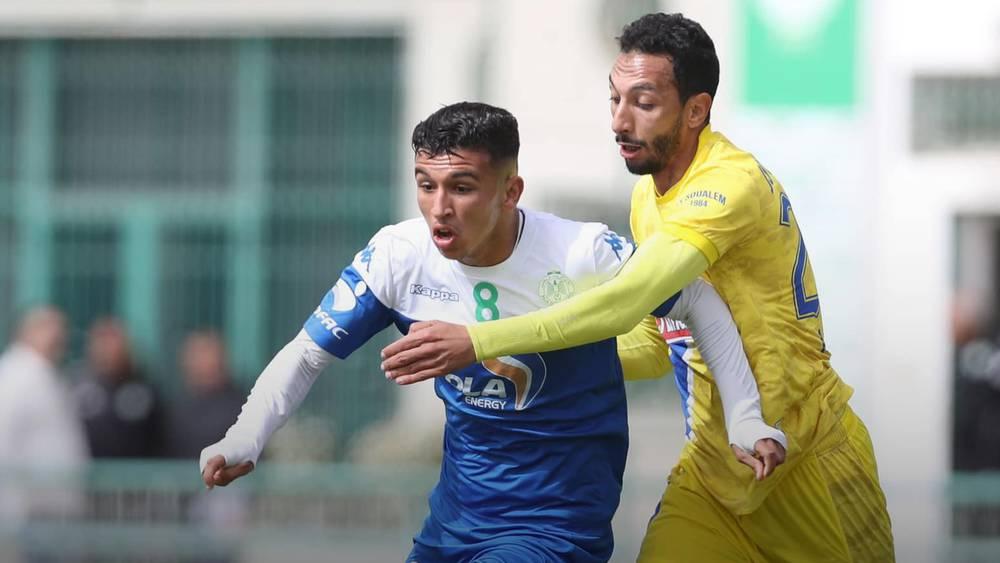 في غياب أكثر من 11 لاعباً من بينهم متولي وأحداد.. الرجاء يتعادل ودياً (1-1) أمام الشباب السالمي بمركب "الوازيس"