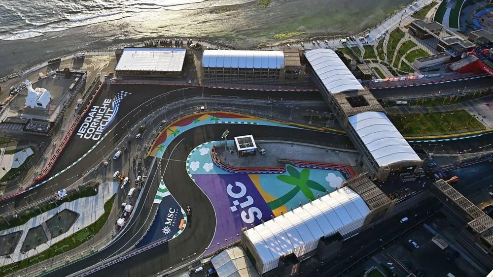 Formule 1 : malgré les attaques, le Grand Prix d'Arabie saoudite continue «comme prévu»