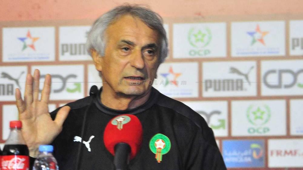 خليلوزيتش: "قبل 25 سنة درَّبت هنا في المغرب (الرجاء الرياضي) وبعد 5 دقائق من بداية إحدى المباريات انقلبت الجماهير ضِدّنا.. حذّرت اللاعبين وجهَّزتهم نفسياً للتعامل مع الأمر"