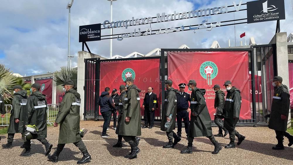 تعزيزات أمنية "مكثفة" بجوار ملعب "محمد الخامس" قبل انطلاق مباراة منتخبي المغرب والكونغو الديمقراطية