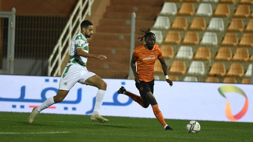 "ديربي الشرق" بين ن.بركان وم.وجدة في صراع "ناري" على بطاقة العبور لثمن نهائي كأس العرش