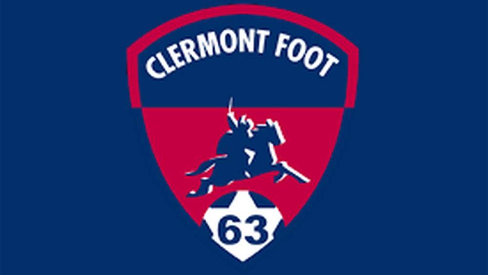 Ligue 1 : un abonné veut revendre sa place contre le PSG très cher, Clermont suspend son abonnement