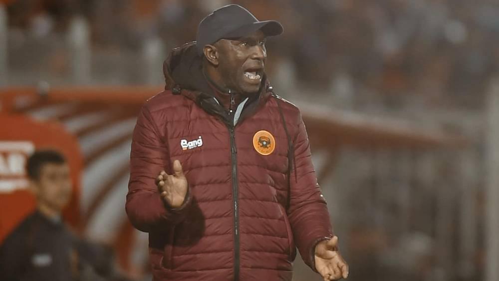 إبينغي: "لا مشكلة لديّ للتدريب في فرنسا.. كنت من قبل في الصين فلما لا أذهب الآن إلى أوروبا؟"