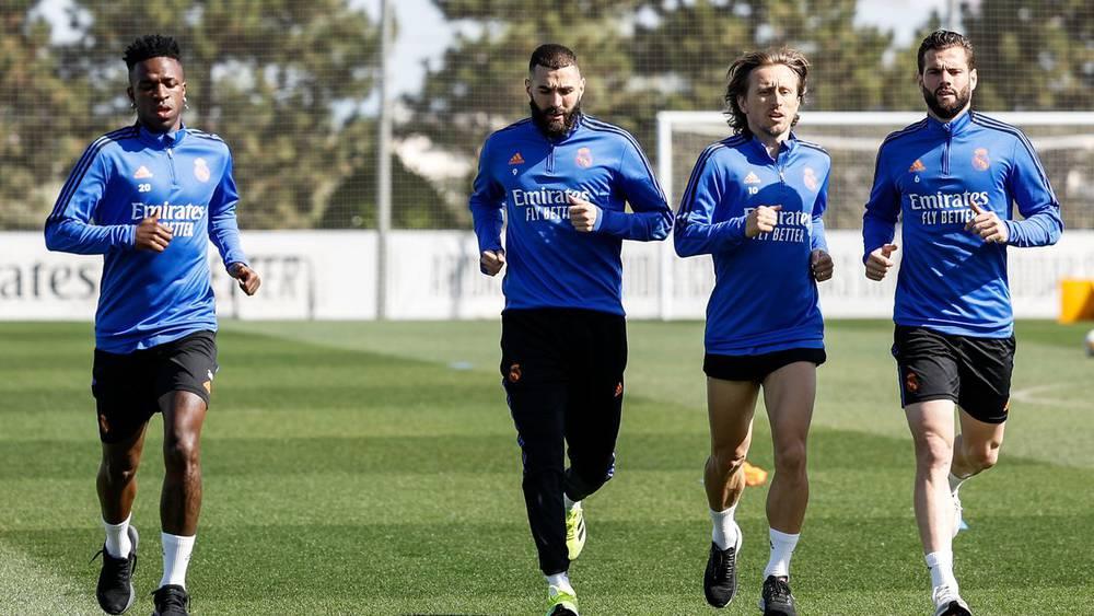 بنزيما يستعيد جاهزيته قبل مواجهة إشبيلية في "الليغا"