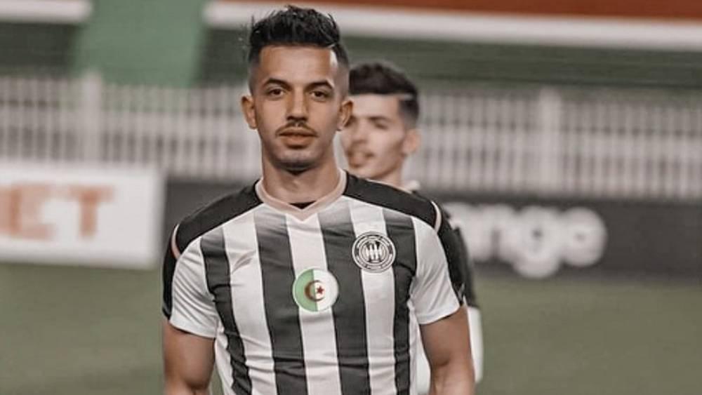 لاعب وفاق سطيف إبراهيم بودبوس يرشح الوداد الرياضي للفوز بلقب دوري أبطال أفريقيا