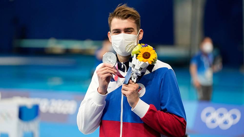 إيقاف بطل أولمبي روسي في السباحة لدعمه الحرب على أوكرانيا