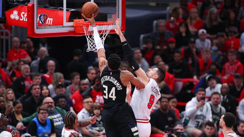 Play-offs NBA : les Bucks proches des demi-finales à l'Est