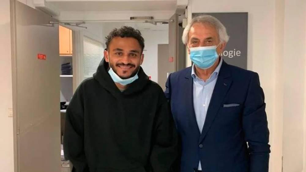 خليلوزيتش يزور بوفال للاطمئنان على وضعه الصحي ويكتب: "بالشفاء العاجل"