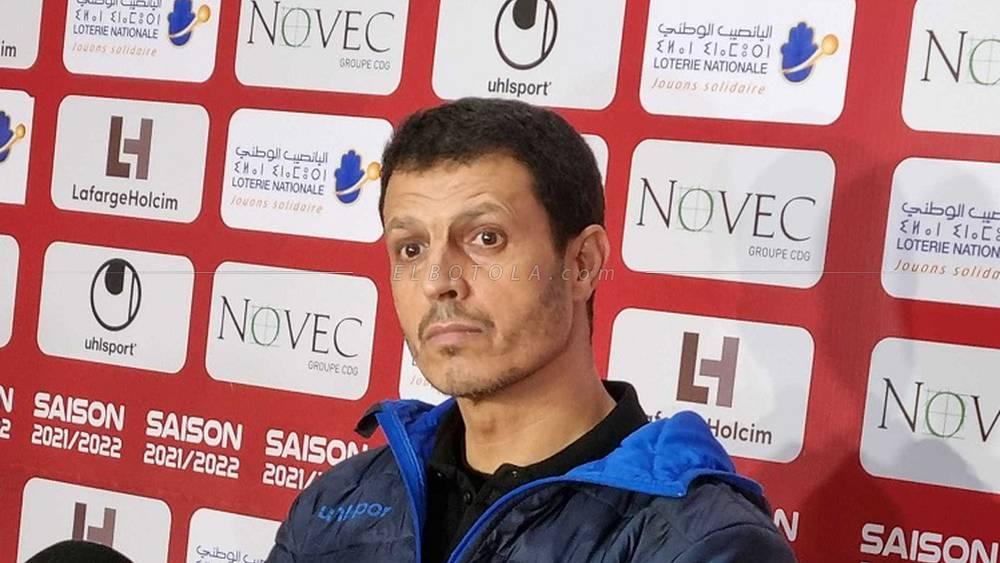 السلامي: "ماكانستحقّوش الخسارة" ويعلق ساخرا على طرد لاعبه: "اللاّعب مشَا للكُورة واقيلا لّي صحيح وطويل ماخاصّوش يبقى يلعب فالبُطولة!"