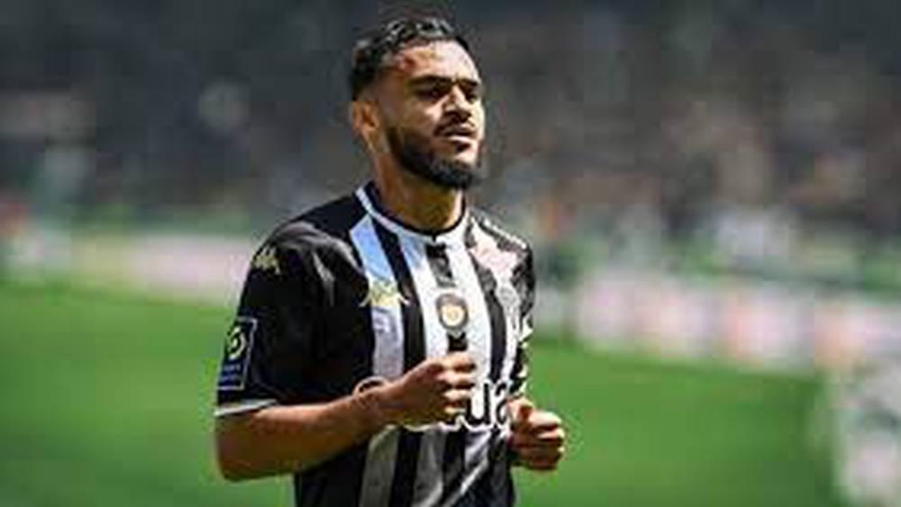 Ligue 1 : Boufal (Angers) absent trois mois