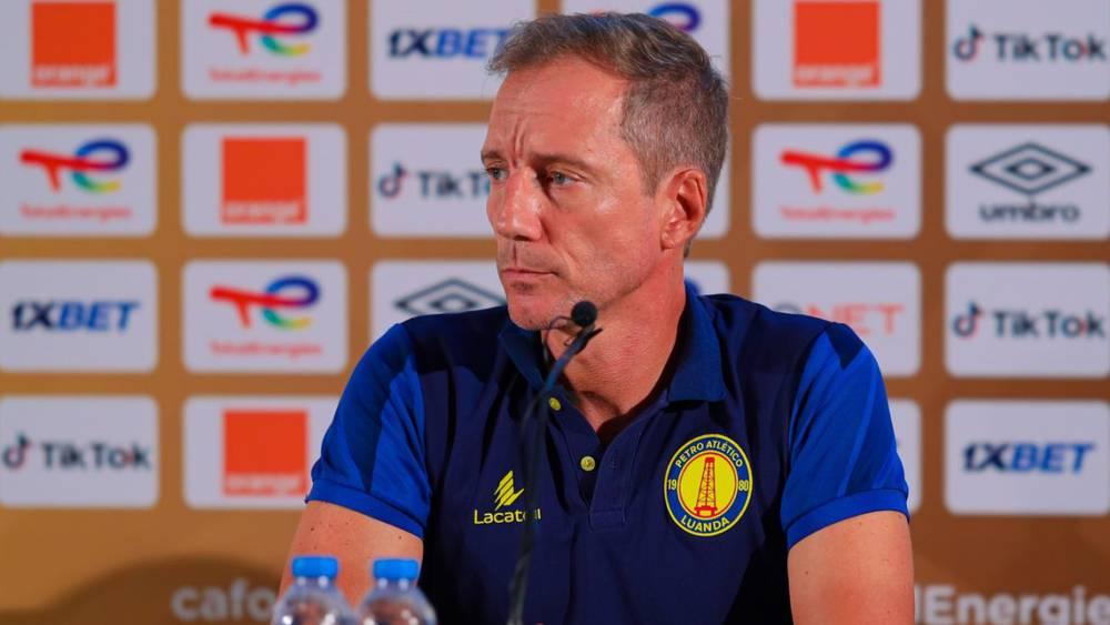 مدرب بيترو الأنغولي: "الخسارة (1-3) أمام الوداد كانت صعبة على اللاعبين ونحن ذاهبون إلى المغرب للقتال على كل دقيقة في مباراة الإياب"