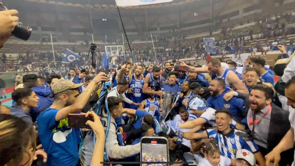 كرة سلة -رجال-/ اتحاد طنجة يهزم الفتح الرياضي (75 - 63) ويُحرز كأس العرش