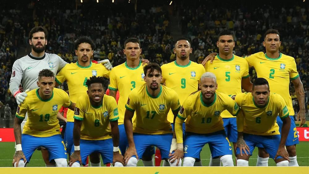 البرازيل البلد "الأكثر تصديرا" للاعبي كرة القدم وفرنسا ثانية