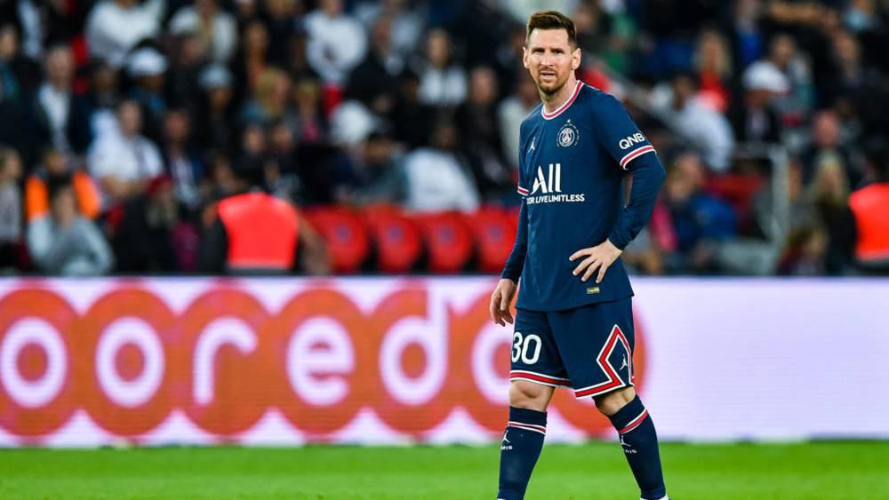 كاريمبو: "علينا احترام ليونيل ميسي هنا في فرنسا وإطلاق صافرات استهجان في حقه كان خطأ من الجماهير"