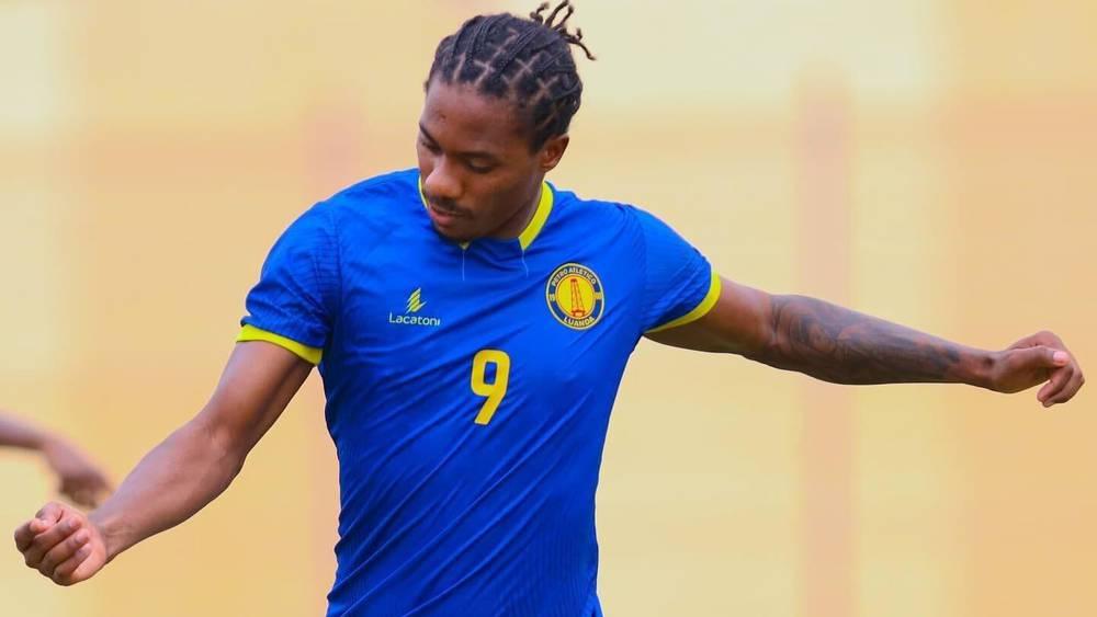 مهاجم بيترو أتلتيكو: "لقد عملنا بجد واجتهاد لمواجهة الوداد رغم النتيجة السيئة التي حققناها على أرضنا"