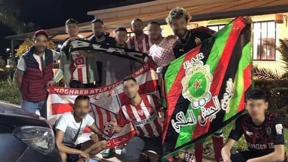 "روح رياضية" بين أنصار الجيش الملكي والمغرب التطواني في الطريق نحو أكادير استعدادا لنهائي كأس العرش