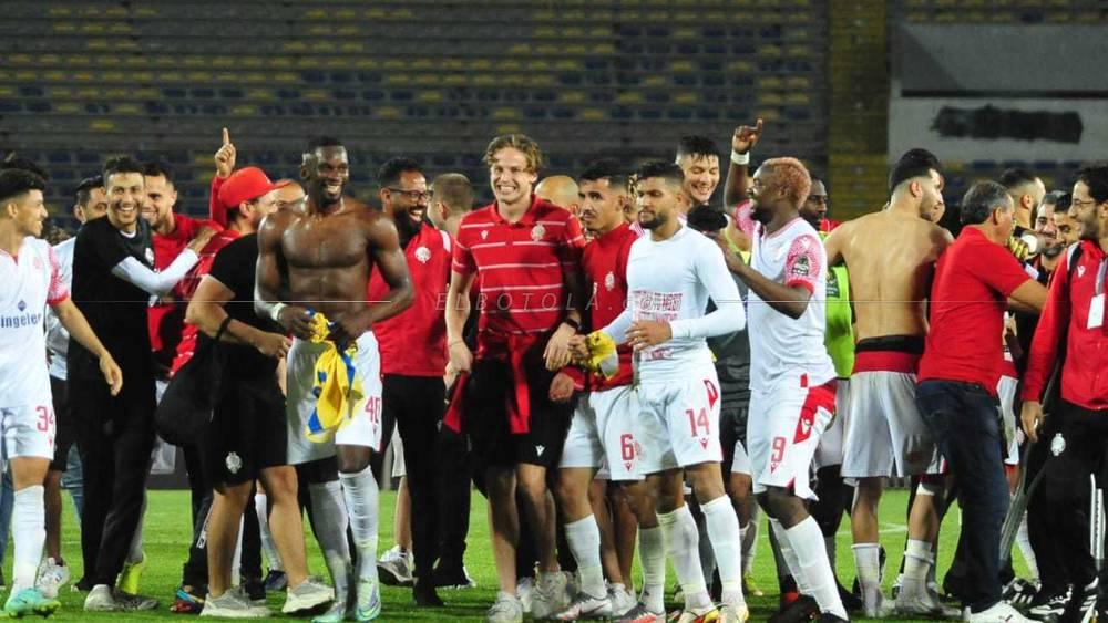 الوداد يصبح أكثر فريق مغربي خوضا للمباراة النهائية لدوري أبطال أفريقيا بعد تأهله للنهائي للمرة الـ5 في تاريخه