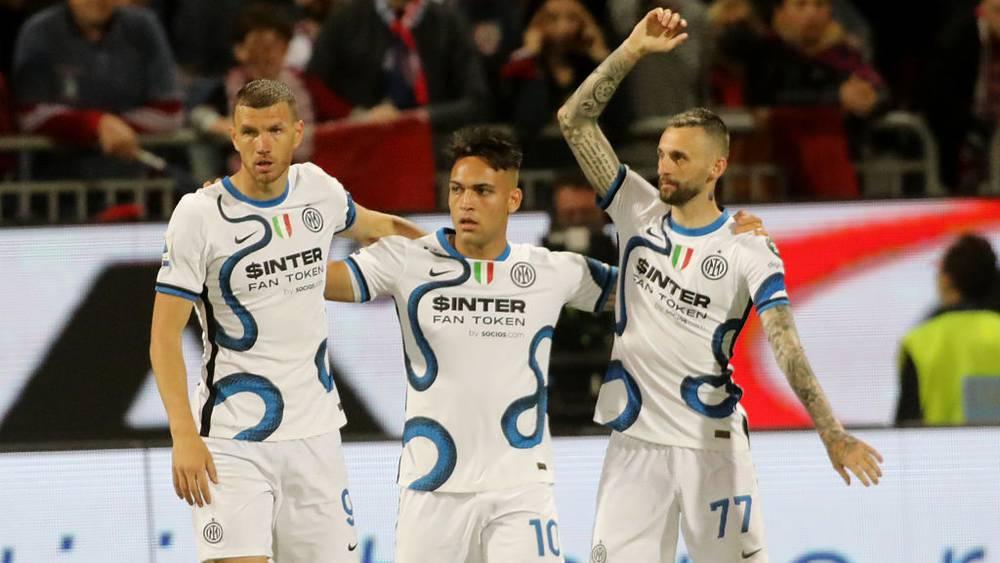 الدوري الإيطالي / الإنتر يؤجل حسم اللقب للجولة الأخيرة بالفوز على كالياري