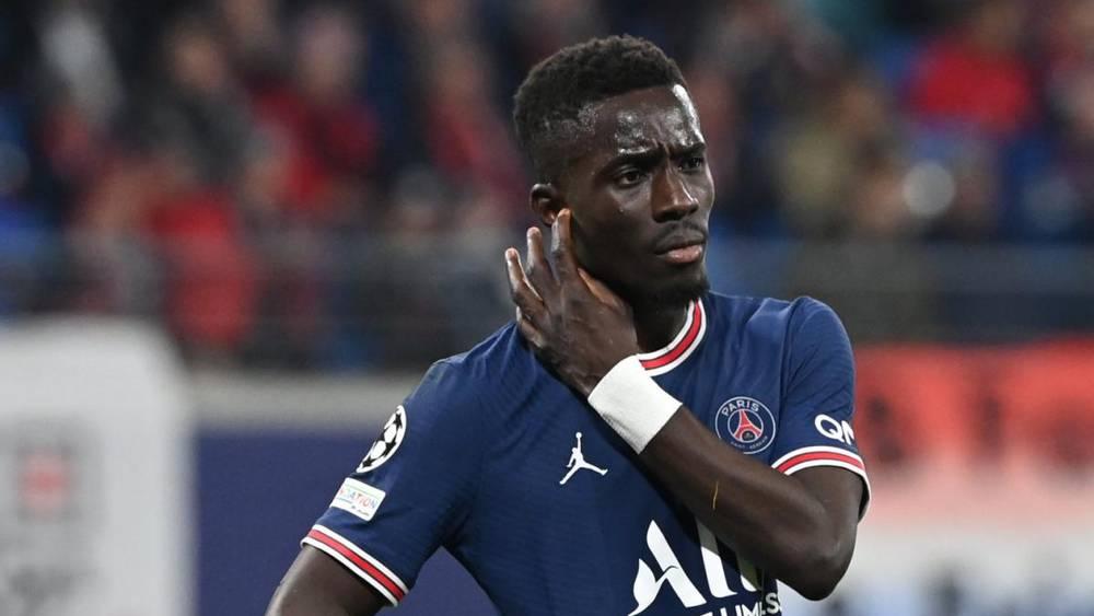 مجلس الأخلاقيات التابع للاتحاد الفرنسي يطلب من إدريسا تقديم اعتذار رسمي: "يجب أن تكون على دراية بالخطأ الجسيم المرتكب"