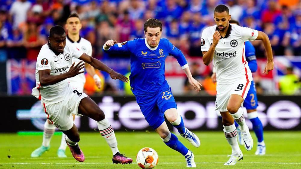 Francfort remporte la Ligue Europa