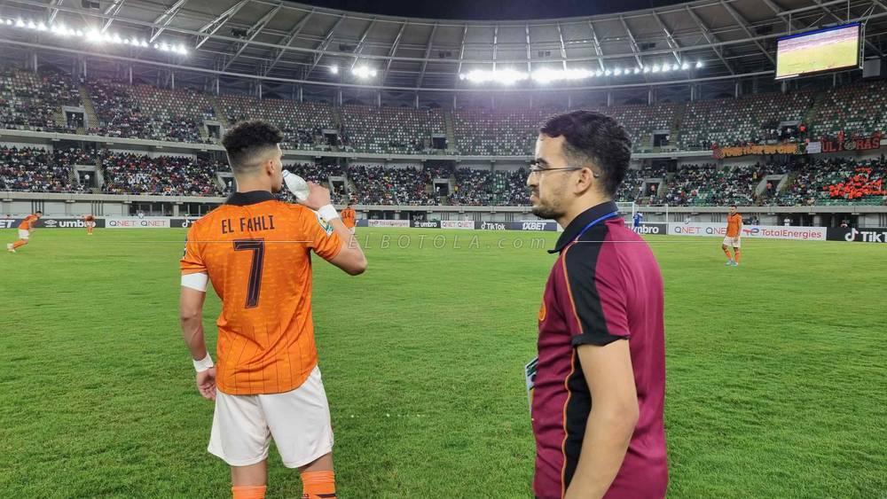 نهضة بركان يخرج متعادلاً (0-0) في الوقت الأصلي من مباراته أمام أورلاندو بيراتس والفريقان يحتكمان للشوطيْن الإضافييْن