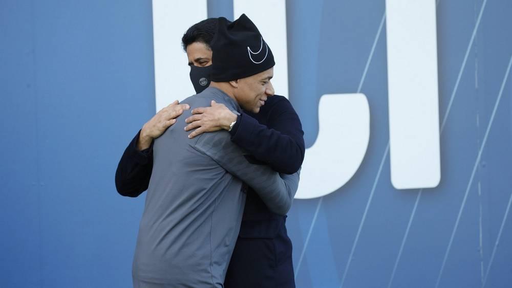 رسميا/ الخليفي ينهي "مسلسل مبابي" ويعلن بقاءه في باريس سان جيرمان حتى 2025