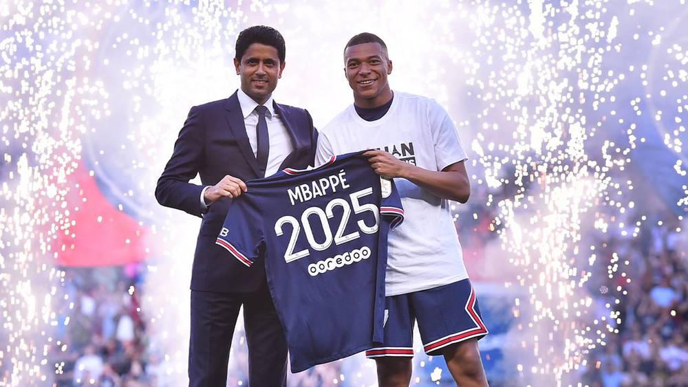 مبابي: "سعيد بتجديد عقدي مع باريس سان جيرمان وآمل أن نفوز بالألقاب معا"