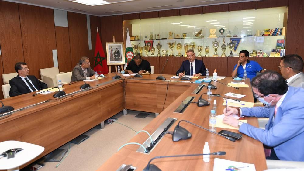 إلى جانب البيضي.. لجنة الأخلاقيات تستدعى رئيسيْ ش.أطلس خنيفرة وأولمبيك الدشيرة والكاتب العام للكوكب المراكشي ثم الكاتب العام لشباب تاراست