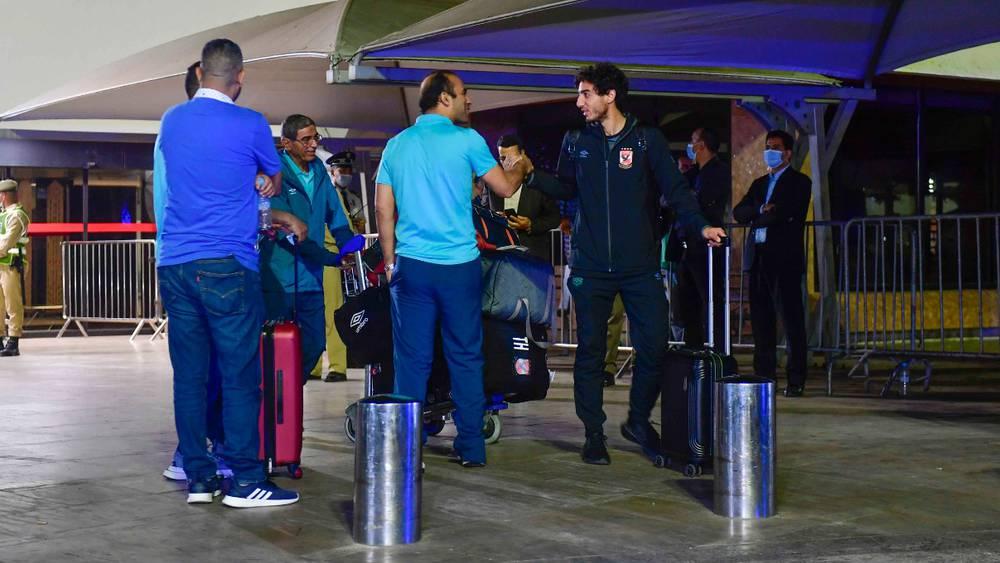 حراسة أمنية "مشددة" لبعثة الأهلي بعد وصولها إلى المغرب