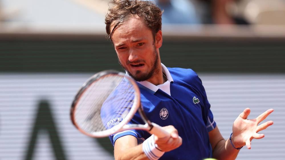 Roland-Garros: Medvedev passe tranquillement au 3e tour