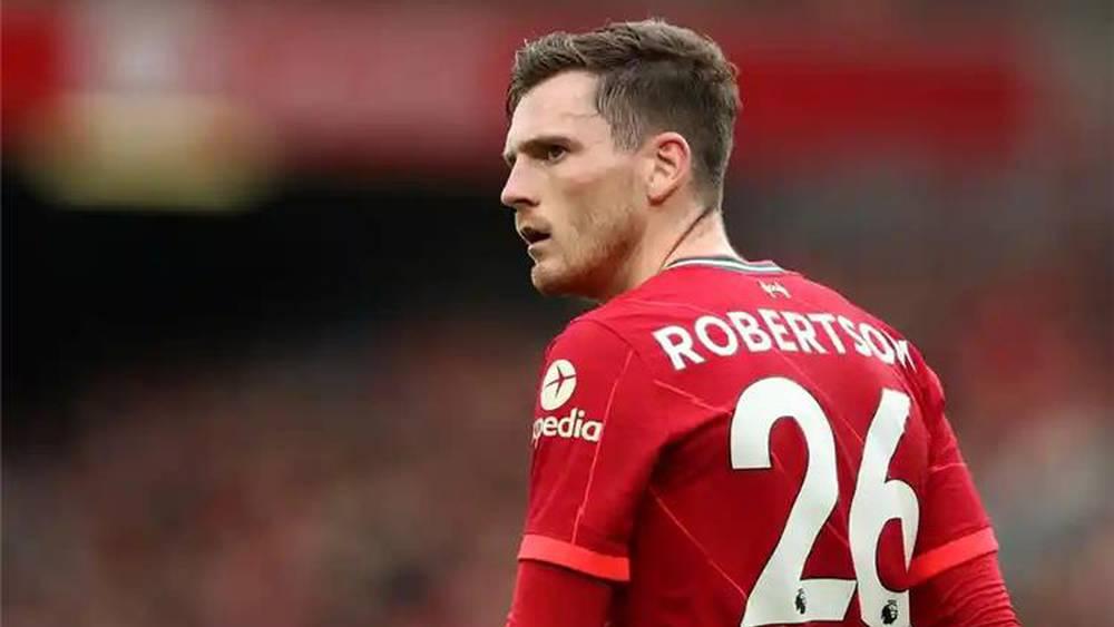 روبرتسون يتهم يويفا والسلطات الفرنسية بـ"اختلاق الأمور"