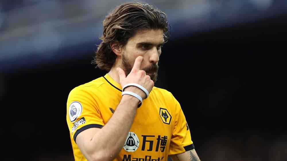 برشلونة يبدأ مفاوضات التعاقد مع نجم ولفرهامبتون "روبن نيفيز"