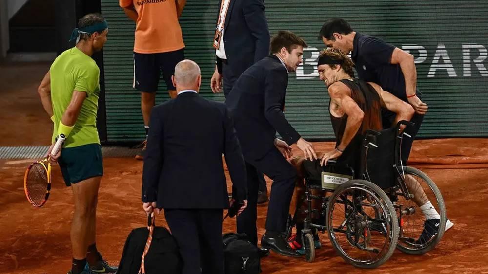 نادال: "أنا آسف لزفيريف.. أتمنى أن يعود بسرعة من الإصابة إنه بطل عظيم"