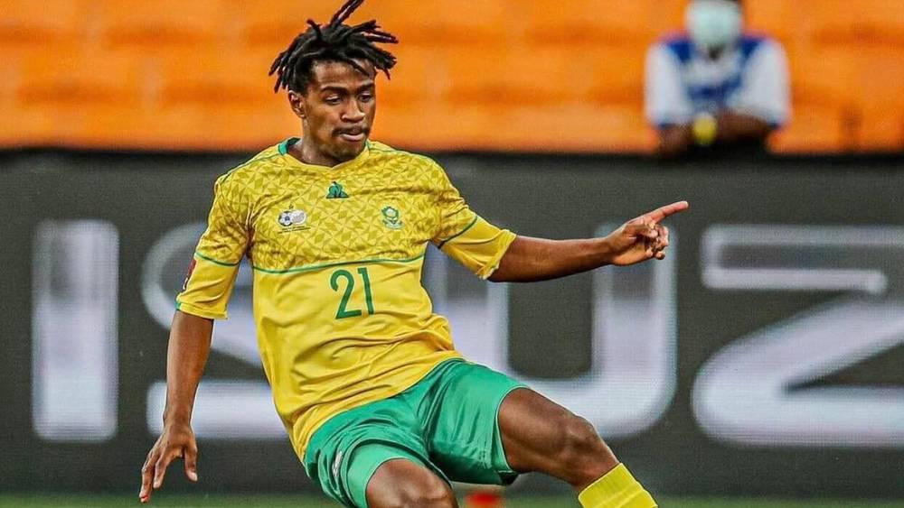 مدافع منتخب جنوب أفريقيا "ماشينغو" يغيب ضد المغرب بسبب إصابة في الركبة