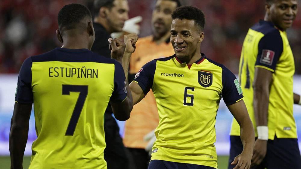 الفيفا يرفض الاستجابة لشكوى التشيلي ويؤكد مشاركة الإكوادور في "مونديال قطر"