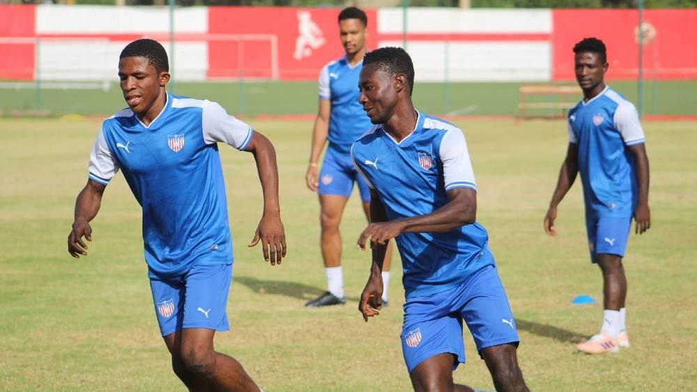 المنتخب الليبيري يجري ثاني حصصه التدريبية في مركب "بنجلون" استعدادا لمواجهة المغرب
