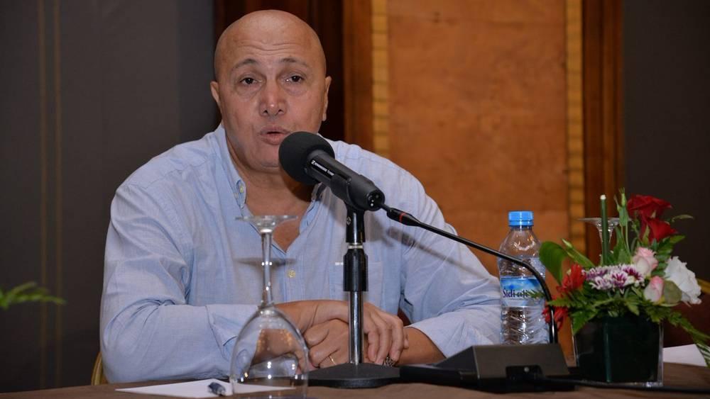 فتحي جمال مدير التكوين بالجامعة يعقد ندوة صحفية الأربعاء المقبل لتقييم دورة المدربين لنيل رخصة "كاف برو"