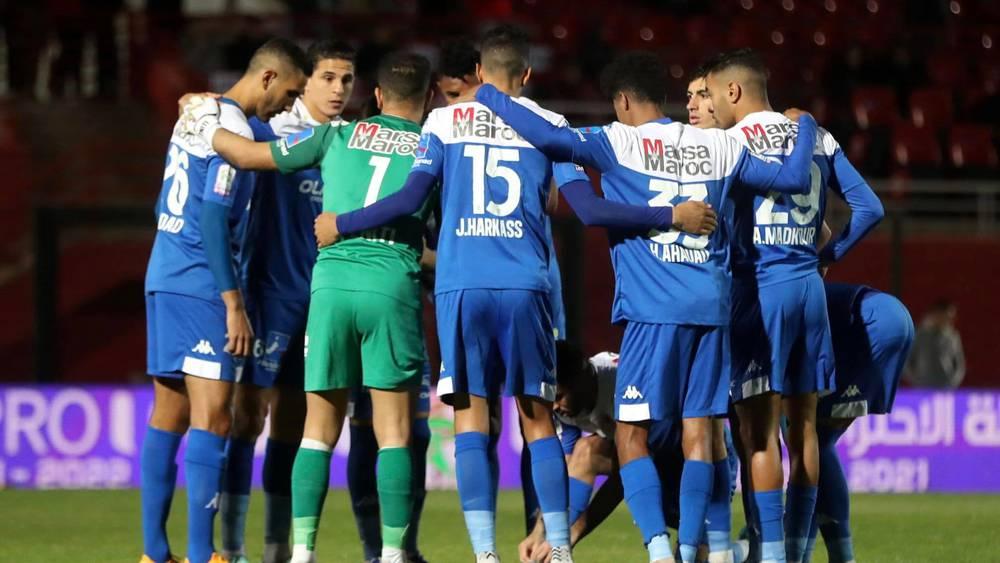 بحضور العرجون وغياب الوردي.. الطاوسي يستدعي 21 لاعبا لمواجهة الوداد في "الديربي"