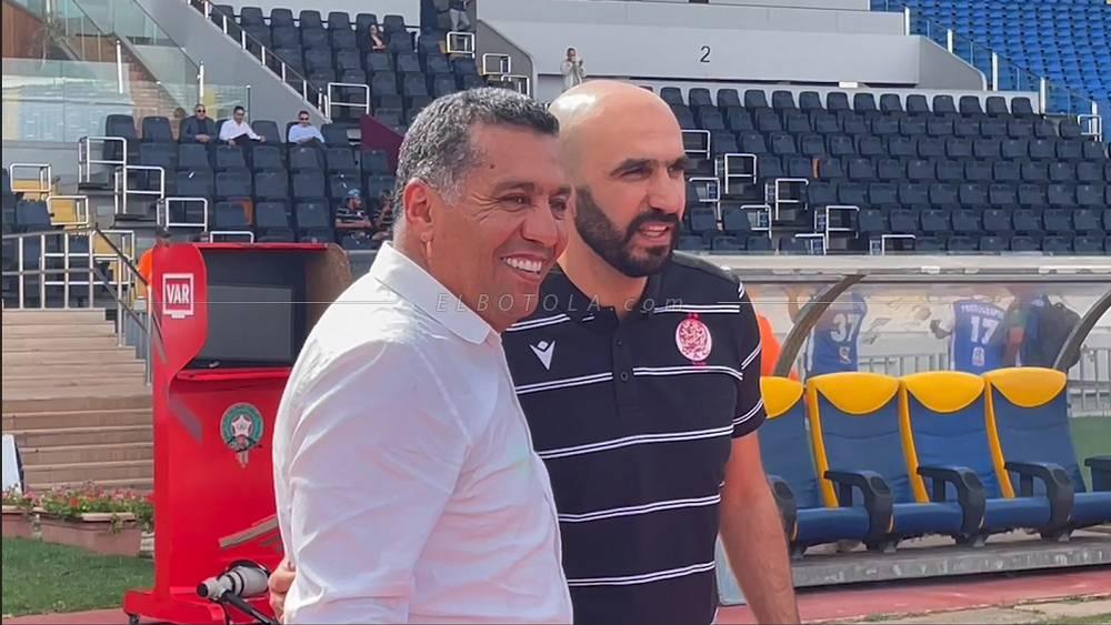 الركراكي: "برافو الرجاء.. مخْلاوناش نْكونو مرتَاحين وحتى حْنا مغنْخليوهمش يْرتاحو حتى الدقيقة الأخيرة"