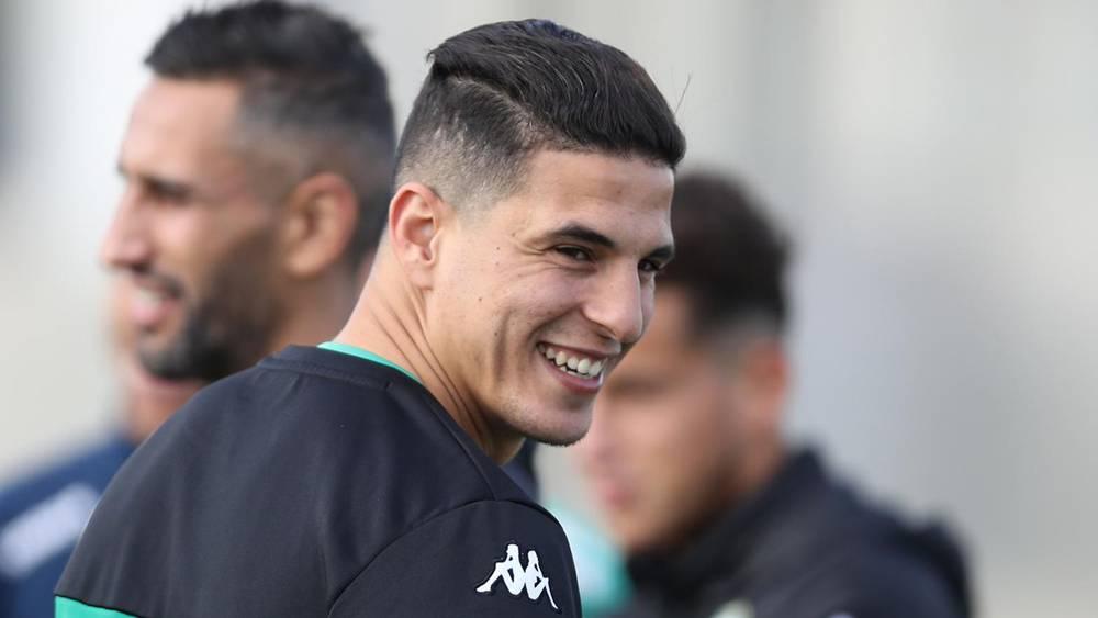 الناهيري بعد الديربي: "الخصمْ كان ضعِيف وكنَّا قادرِين نربحُو بـ4 أو 5 الأهداف.. شباب المحمدية فريق صغِير وغايرجَع اللُّور ضدنا الماتش الجّاي"