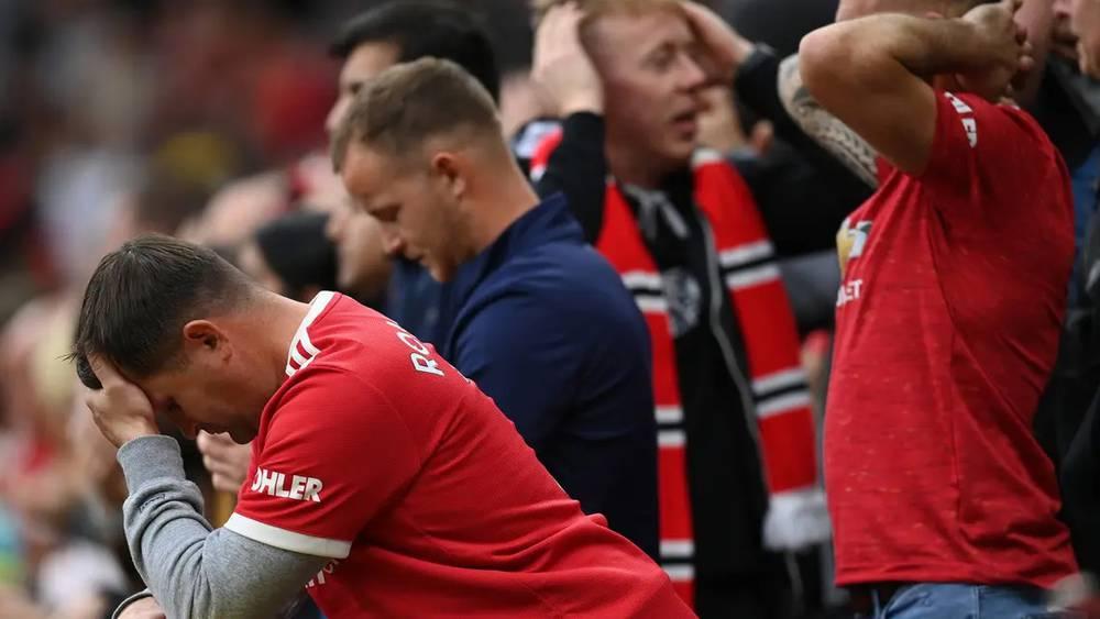 رئيس مانشستر يونايتد: "الموسم الماضي كان كابوسًا وأهدرنا خلاله مليار جنيه"