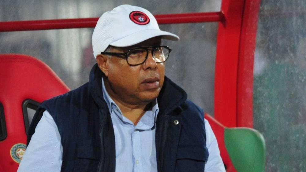 فاخر: "الرجاء لازالت لديه حظوظه في التتويج بالبطولة.. مجموعة من الأمور ممكن أن تحدث لأن الفارق مع الوداد ليس سوى 3 نقاط"